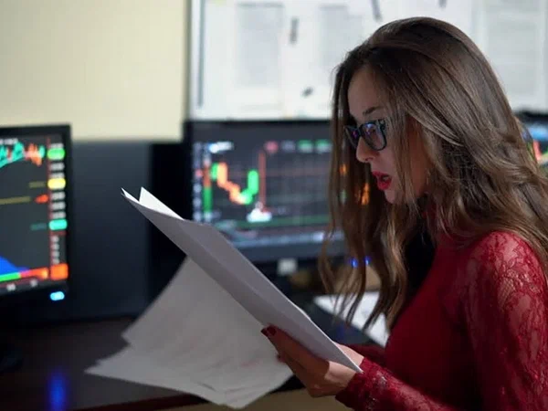 professional ac servicing in Dubai for residential and commercial buildings