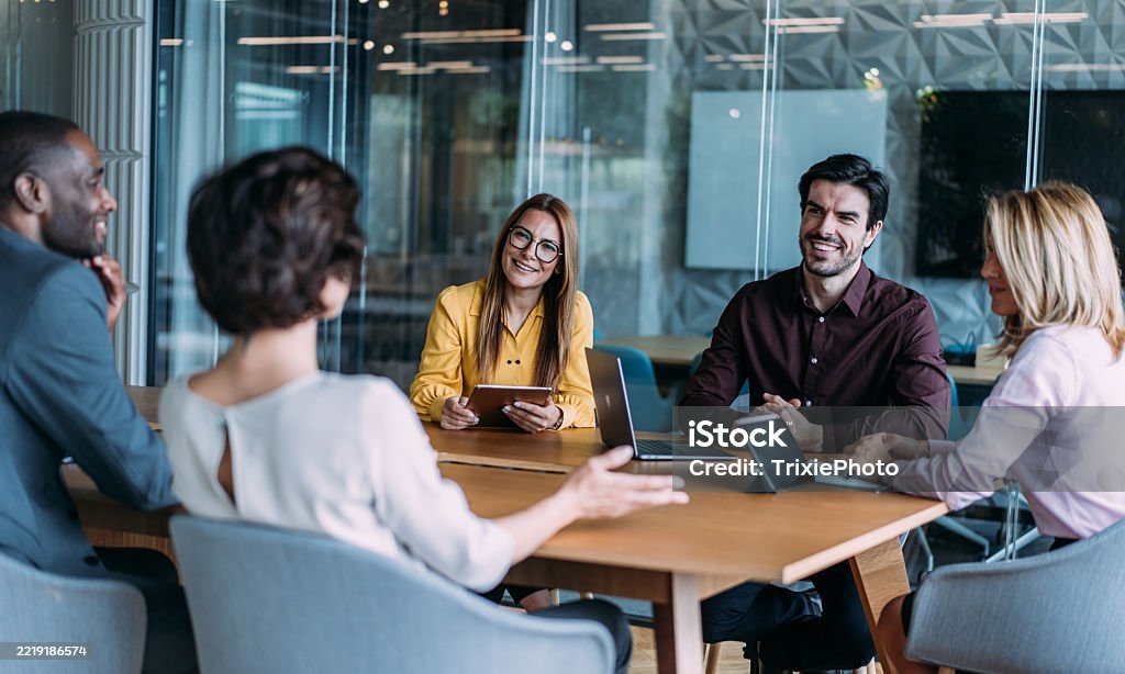 Topic:- 7 Reasons Why Job Seekers Need HR Consultancy Services in Today’s Competitive Market